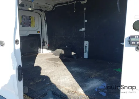 2017 Ford Transit-250 из США, поврежденный, VIN 1FTYR1YG5HKA68441